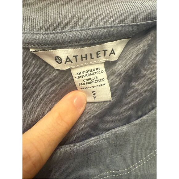 Athleta Gray Long Raglan Sleeve Crew Neck High Low Hem Pullover Sweater Small - Picture 3 of 6